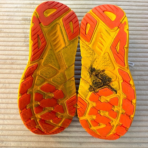 HOKA ONE ONE ARAHI 6 Sunlit Orange Creamsicle White - Picture 10 of 10